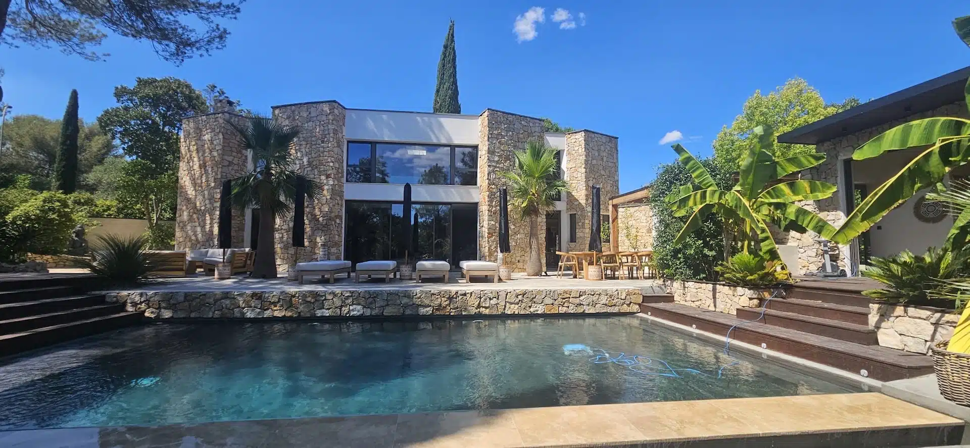 Grace Nicols Homes Luzury Vacation Holiday Villas Bali Ex 1