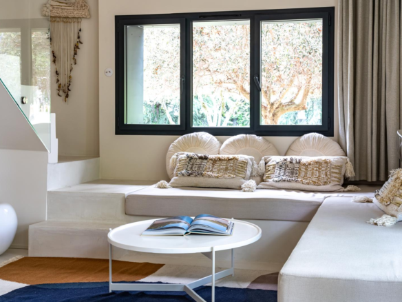 Villa Aurore : A contemporary hideaway with Nordic bath